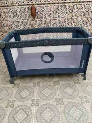 Cuna de viaje plegable