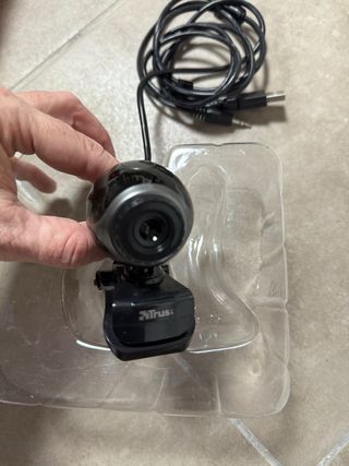 Webcam Trust EXIS para PC y portátil