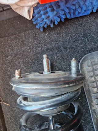 Amortiguadores y muelles Lexus IS