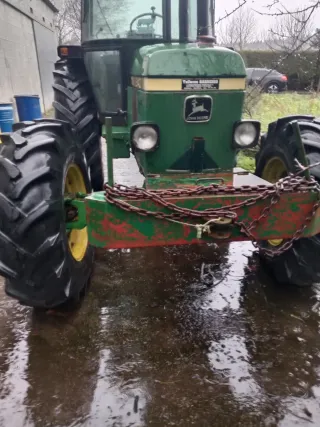 Tractor John Deere 2140 t Tracción doble.tercer pu