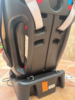 Silla de coche Babyauto gris en buen estado