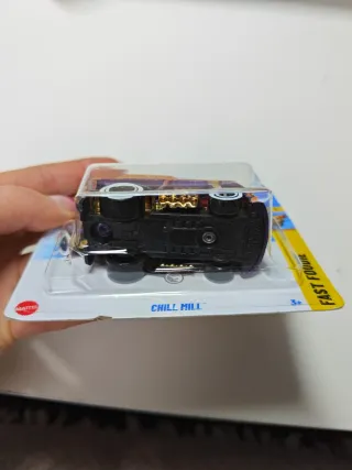 Hotwheels Chill Mill con etichetta argentata