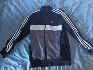 Chaqueta Adidas 12-13 años