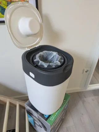 Balde Fraldas Tommee Tippee Twist & Click