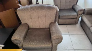 2 sofás + tresillo