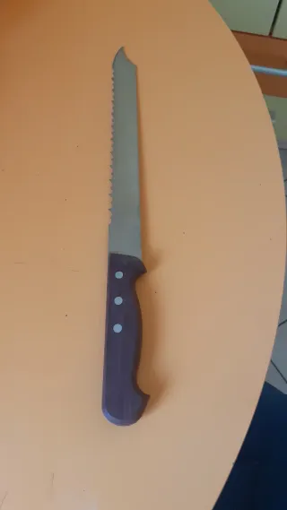 Coltello per pane Montana