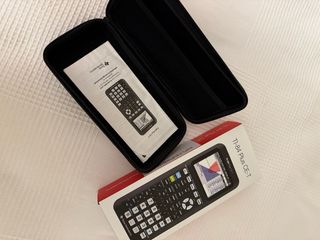 Calculadora Texas Instruments TI-84 Plus CE-T