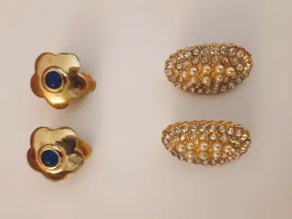 Conjunto de pendientes vintage chapados en oro