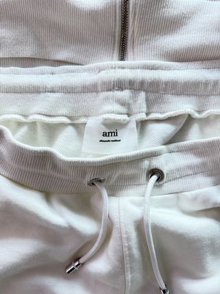 Tuta Ami Paris con cappuccio bianca