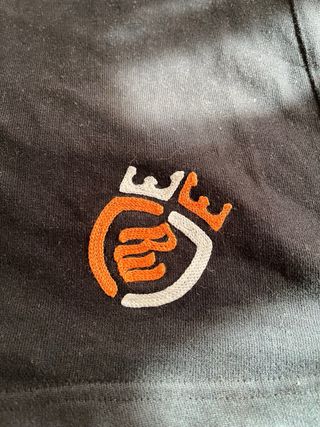 Camiseta negra manga larga Hard Knock Life