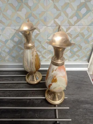 2 Vasi in Metallo Onice Antico