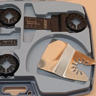 - Set Bosch Professional con 7 hojas de corte de