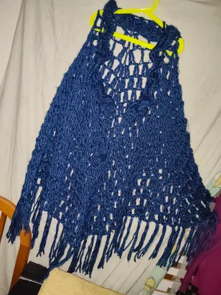 2 Ponchos de punto azul