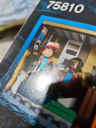 LEGO 75810 Stranger Things - The Upside Down