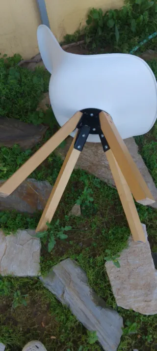 Sedie Nordiche Bianche e in Legno