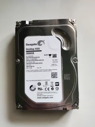 Disco Duro Seagate 2TB Desktop HDD