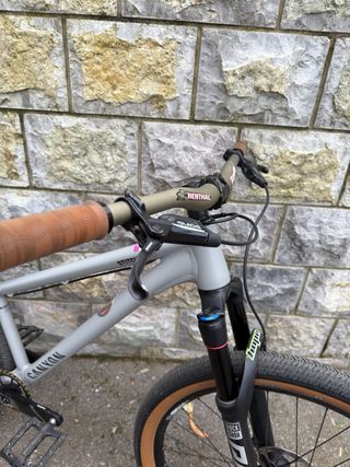 Bicicleta dirt jump canyon stiched