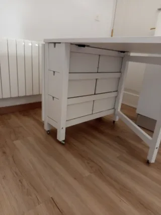 Mesa extensible cocina blanca