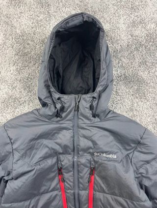 Chaqueta Columbia Plumas Gris y Rojo