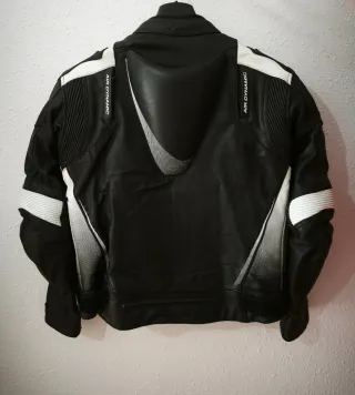 Chaqueta Moto Deportiva Negra y Blanca