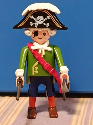 Playmobil Pirata 4654 customizado