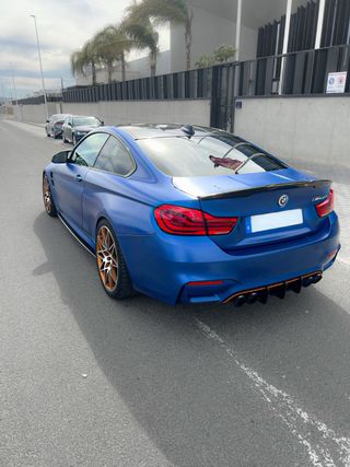 BMW M4 COMPETITION NACIONAL