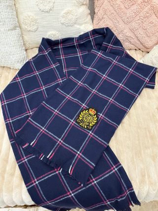 Bufanda Ralph Lauren nueva, muy suave