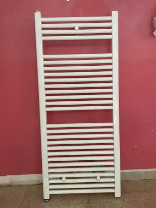Radiador Toallero Blanco