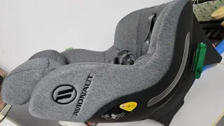 Silla coche Avionaut gris