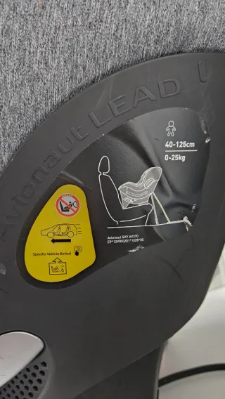 Silla coche Avionaut gris