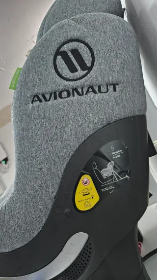 Silla coche Avionaut gris