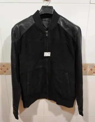 Lote 60 cazadoras ante y piel Tallas S M L XL