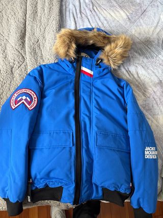 Chamarra JACK1T Azul con Gorro