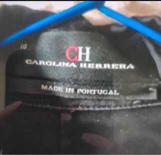 Camisa Carolina Herrera Talla 10 Negra