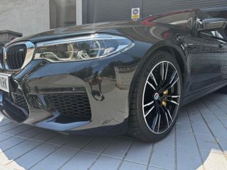 BMW M5 Carbono / discos carbono / escape deportivo