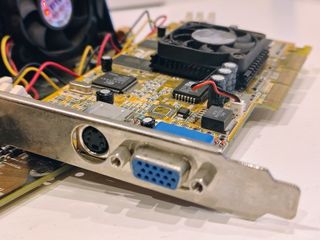 Pentium 3, Placa Base y Geforce2 MX