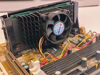 Pentium 3, Placa Base y Geforce2 MX