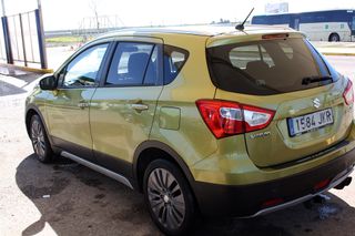 Suzuki S-Cross 4