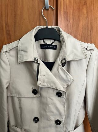 Gabardina Zara Beige Mujer