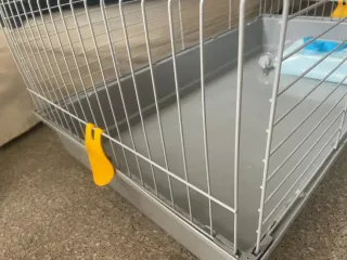 Jaula para roedores gris y naranja