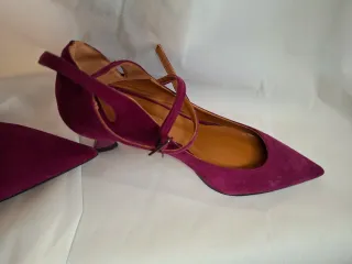 Scarpe Isabelle Amaranto con Cinturino