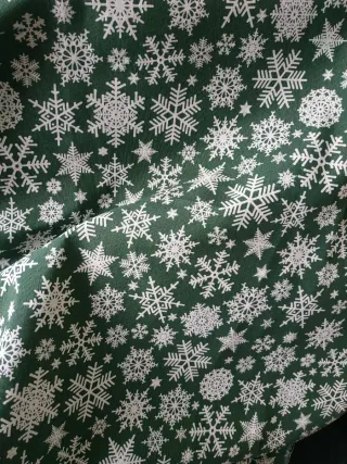 Tela retal con copos de nieve