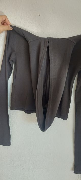 Blusa Bershka manga larga botones negra Talla S