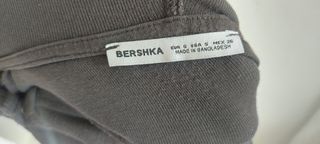 Blusa Bershka manga larga botones negra Talla S