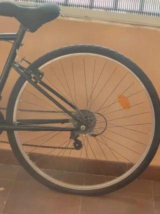 Bicicleta Trekking 28 Monoplato 6V