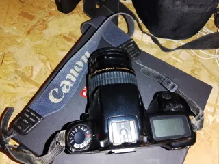 Cámara analógica Canon EOS 1000F