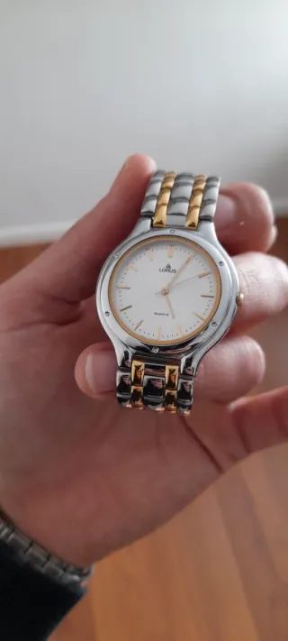 Reloj Lorus Oro y Plata