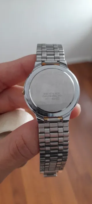 Reloj Lorus Oro y Plata