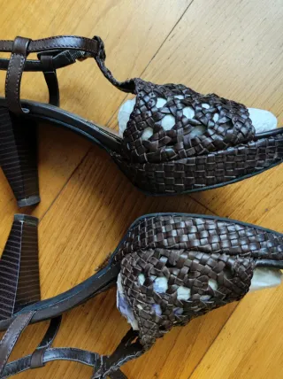 Sandalias piel trenzada cuero