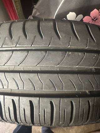 Neumatico micheline 195/55/16